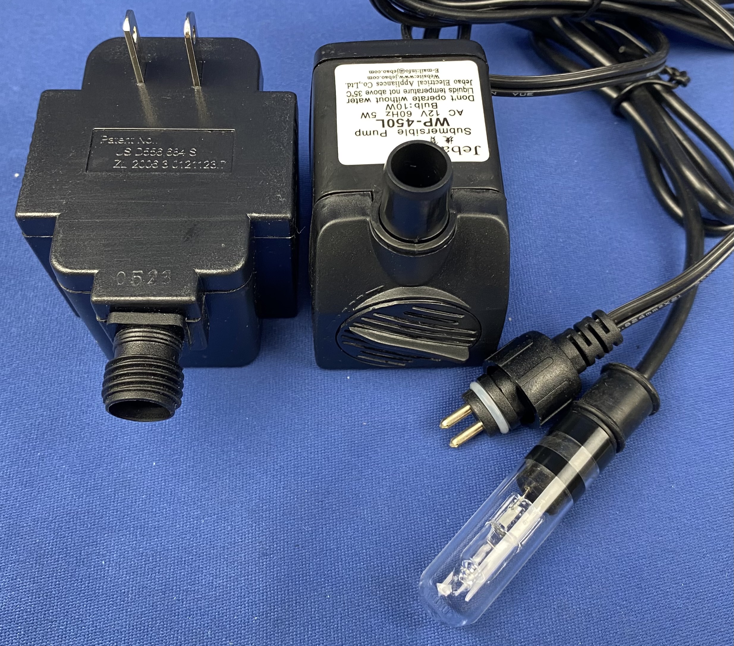 low voltage Jebao water pump with underwater light